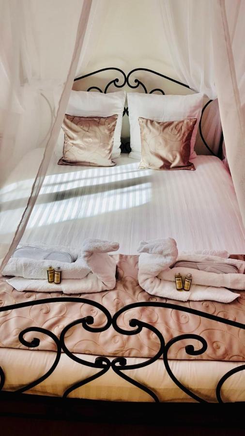 Appartamento Le Secret De Louise Épernay Esterno foto